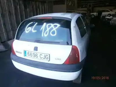 Здавання транспортного засобу renault clio ii fase i (b/cbo) 1.9 d alize року 1999 потужний 