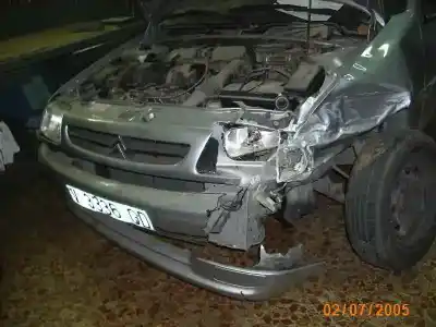 Veículo de Sucata citroen saxo 1.5 diesel do ano 1998 alimentado vjz