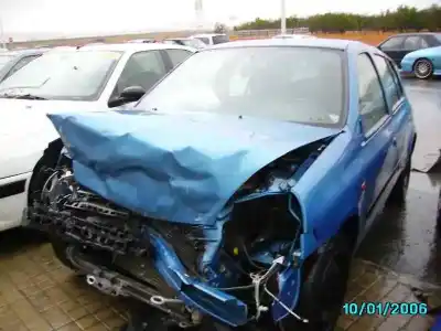 Здавання транспортного засобу renault clio ii fase ii (b/cb0) authentique року 2002 потужний g-d7f  g7