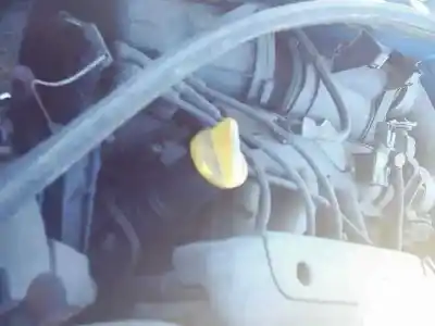 Здавання транспортного засобу renault clio ii fase ii (b/cb0) authentique року 2002 потужний g-d7f  g7