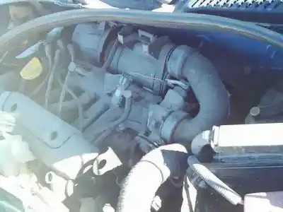 Здавання транспортного засобу renault clio ii fase ii (b/cb0) authentique року 2002 потужний g-d7f  g7