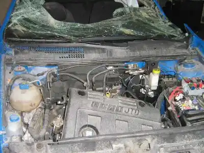 Здавання транспортного засобу fiat stilo (192) 1.9 jtd cat року 2003 потужний 