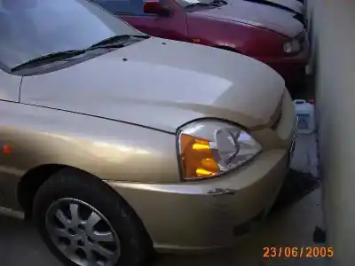 Veículo de Sucata kia rio rs berlina do ano 2003 alimentado a3e