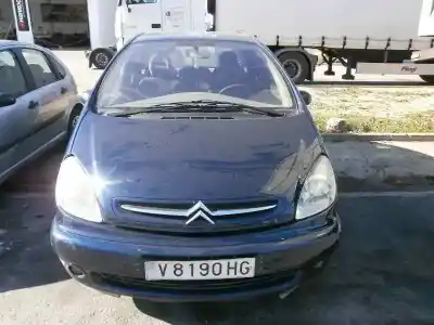 Vehículo de desguace CITROEN XSARA PICASSO 1.8 CAT (6FZ / EW7J4) del año 2000 con motor 6FZ