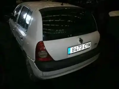Здавання транспортного засобу renault clio ii fase ii (b/cb0) authentique року 2004 потужний 