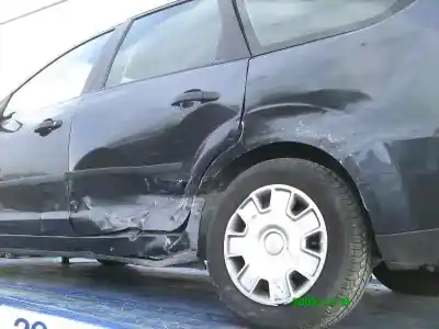 Veículo de Sucata ford focus sportbreak (cap) sport do ano 2006 alimentado hwda