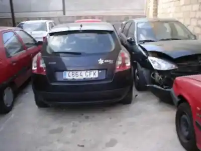 Veicolo di demolizione fiat stilo (192) 1.9 jtd cat dell'anno 2003 alimentato 192a1000