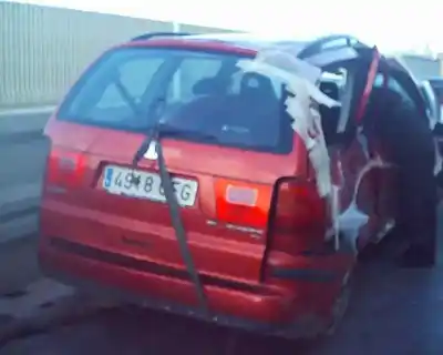 Veículo de Sucata seat alhambra (7v9) signo do ano 2003 alimentado anu-asz-auy