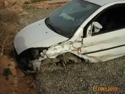 Scrapping Vehicle ford fiesta (cbk) ghia of the year 2003 powered f6ja