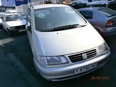 Veículo de Sucata SEAT ALHAMBRA (7V8) 1.9 TDI do ano 2000 alimentado AUY