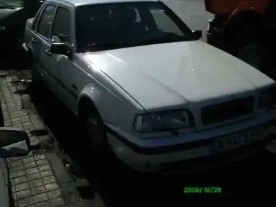 Veicolo di demolizione volvo serie 460 1.8 dell'anno 1994 alimentato b18u103