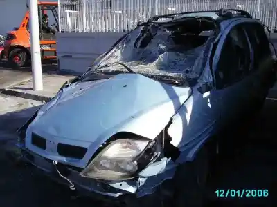 Утилизация автомобиля RENAULT SCENIC RX4 (JA0) 1.9 dCi Salomon года 2002 питание F9Q K7