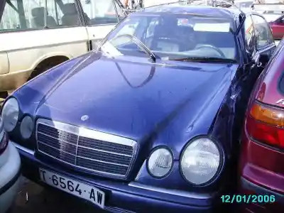 Утилизация автомобиля MERCEDES-BENZ CLASE E (W210) BERLINA 240 (210.061) года 1995 питание M112.911