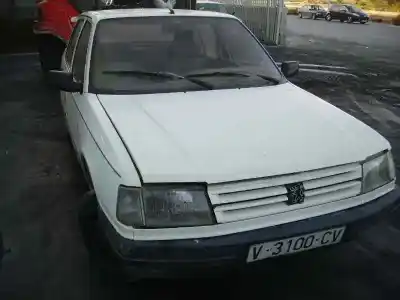 Sloopvoertuig PEUGEOT 309 1.9 Diesel van het jaar 1989 aangedreven D9A
