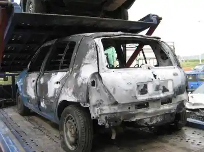 Утилизация автомобиля renault clio ii fase ii (b/cb0) authentique года 2003 питание g/d7f