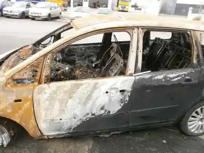 Здавання транспортного засобу ford c-max (cb3) ghia року 2008 потужний g6dd
