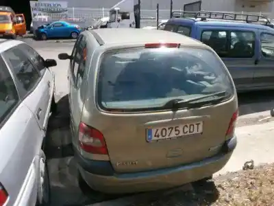 Veicolo di demolizione renault scénic i monospace (ja0/1_, fa0_) 1.9 dti (ja1u) dell'anno 2001 alimentato f9q744
