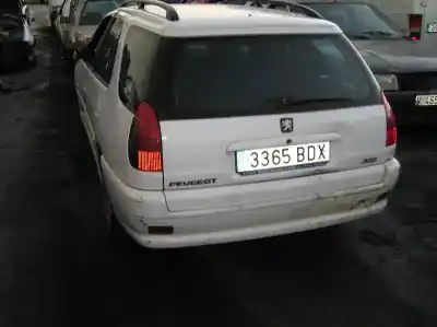 Vehicul casat peugeot 306 break boulebard al anului 1999 alimentat 
