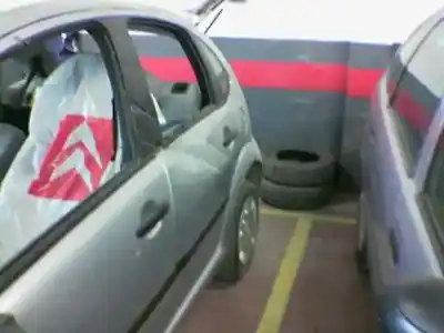 Veículo de Sucata citroen c3 1.1 collection do ano 2003 alimentado hfx