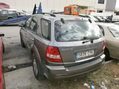 Vehicul casat kia sorento i (jc) 2.5 crdi al anului 2004 alimentat d4cb