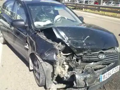 Veículo de Sucata hyundai accent (mc) gl do ano 2008 alimentado d4fa