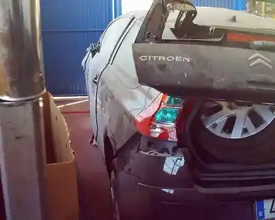 Veicolo di demolizione citroen c4 coupe collection dell'anno 2005 alimentato 9hx 3415 km.
