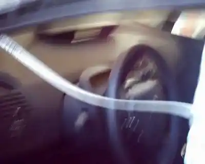 Veicolo di demolizione citroen c4 coupe collection dell'anno 2005 alimentato 9hx 3415 km.