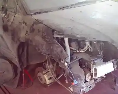 Veicolo di demolizione citroen c4 coupe collection dell'anno 2005 alimentato 9hx 3415 km.