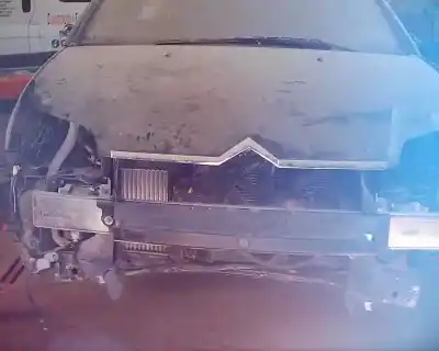 Veicolo di demolizione citroen c4 coupe collection dell'anno 2005 alimentato 9hx 3415 km.