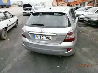 Scrapping Vehicle honda civic berlina 5 (eu7/8) 1.7 ctdi es of the year 2005 powered 4ee-2