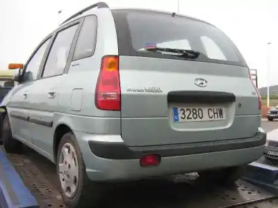 Veículo de Sucata hyundai matrix (fc) 1.6 gls do ano 2003 alimentado 