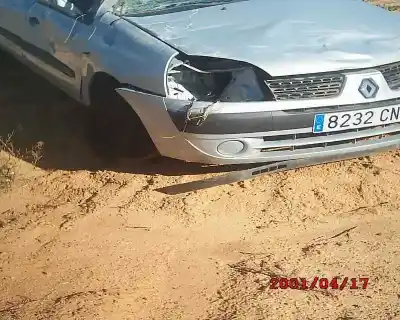 Здавання транспортного засобу otras marcas clio ii fase ii (b/cb0) authentique року 2003 потужний d7fg7