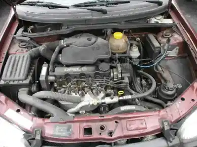 Vehicul casat opel corsa b top (e) al anului 1997 alimentat x14sz