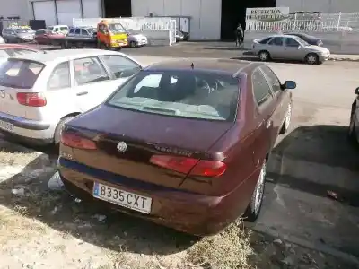 Veicolo di demolizione alfa romeo 166 2.4 jtd 20v distinctive dell'anno 2004 alimentato 841g000