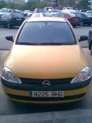Veicolo di demolizione opel corsa c comfort dell'anno 2001 alimentato z10xe