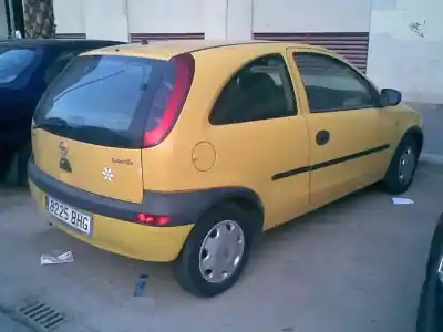 Veicolo di demolizione opel corsa c comfort dell'anno 2001 alimentato z10xe