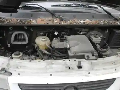 Scrapping Vehicle opel movano combi medio 2.8t of the year 2004 powered 