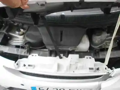 Veículo de Sucata smart coupe fortwo coupe (62kw) do ano 2007 alimentado 3b21