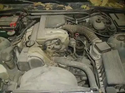 Vehicul casat bmw serie 3 berlina (e36) 1.8 cat al anului 1992 alimentat g/184e1