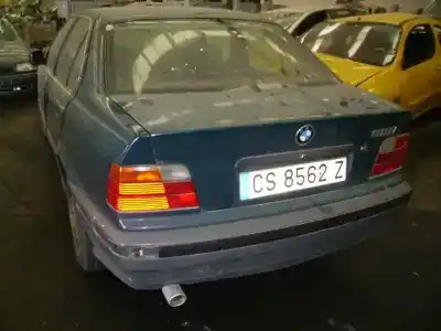 Vehicul casat bmw serie 3 berlina (e36) 1.8 cat al anului 1992 alimentat g/184e1