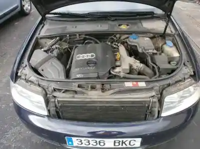 Veículo de Sucata audi a4 berlina (8e) 1.8 t sport edition do ano 2001 alimentado avj