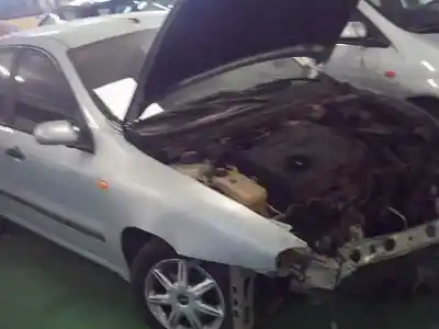 Veicolo di demolizione fiat brava (182) 1.9 jtd cat dell'anno 2000 alimentato 182b4000