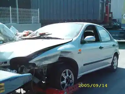 Veicolo di demolizione fiat brava (182) 1.9 jtd cat dell'anno 2000 alimentato 182b4000