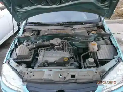 Veículo de Sucata opel corsa c blue line do ano 2004 alimentado z12xe