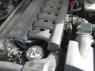 Veículo de Sucata bmw serie 3 berlina (e36) 2.0 24v do ano 1991 alimentado g206s1