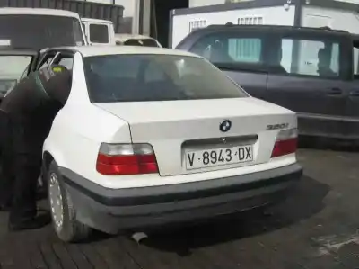 Veículo de Sucata bmw serie 3 berlina (e36) 2.0 24v do ano 1991 alimentado g206s1