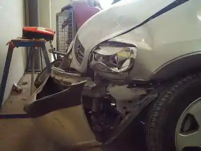 Veicolo di demolizione opel zafira a elegance dell'anno 2003 alimentato z18xe