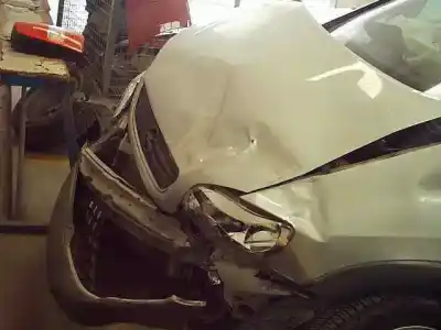 Veicolo di demolizione opel zafira a elegance dell'anno 2003 alimentato z18xe