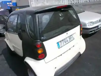 Scrapping Vehicle smart coupe pure of the year 2001 powered g13