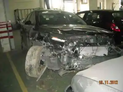 Veículo de Sucata OPEL INSIGNIA BERLINA Sport 4X4 do ano 2010 alimentado A20NHT